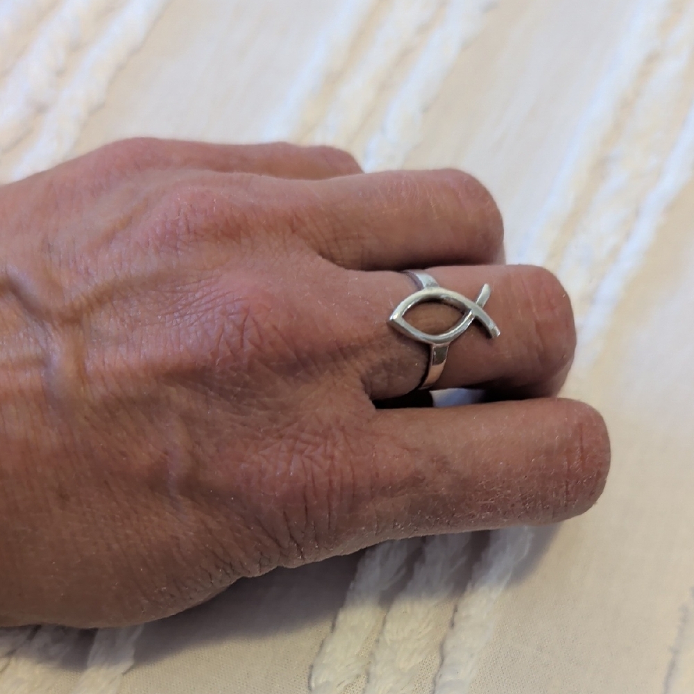 Silver Fish Symbol Ring